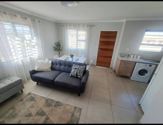2 BEDROOM HOUSE FOR SALE IN SEBOKENG ZONE 10